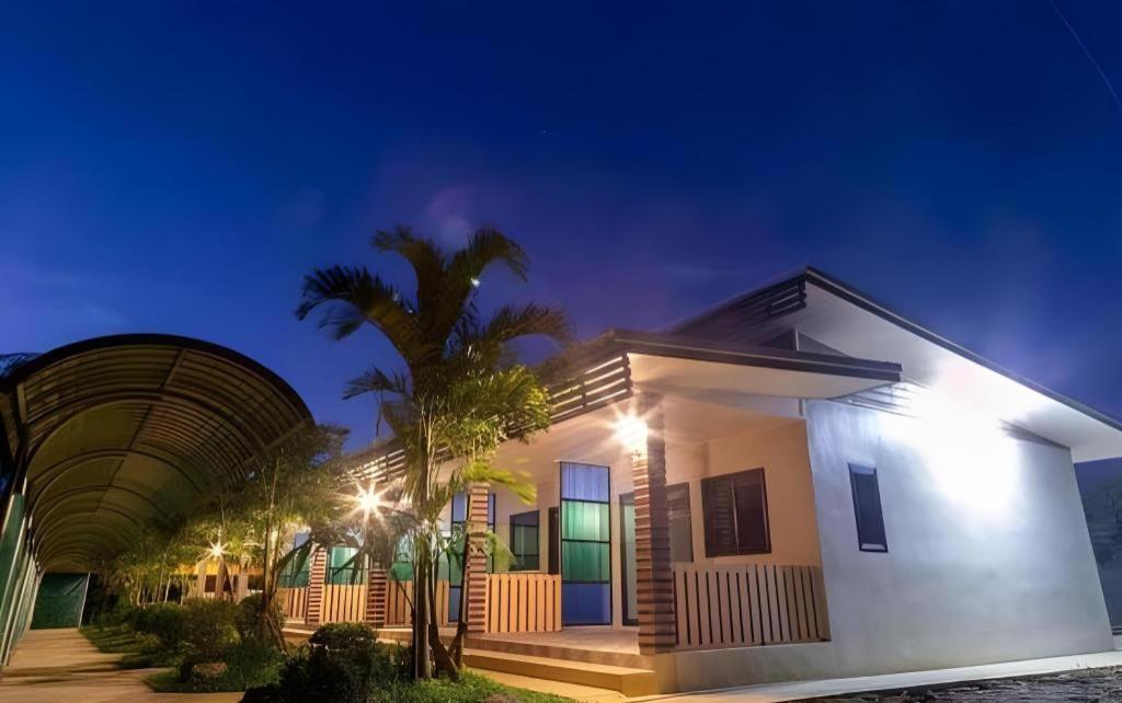 טראנג Phuphayot Resort מראה חיצוני תמונה